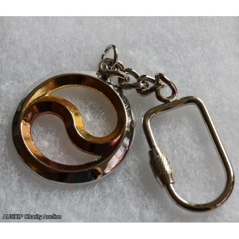 Official Xena Yin Yang Chakram Keychain/Keyring [Starship] [W]