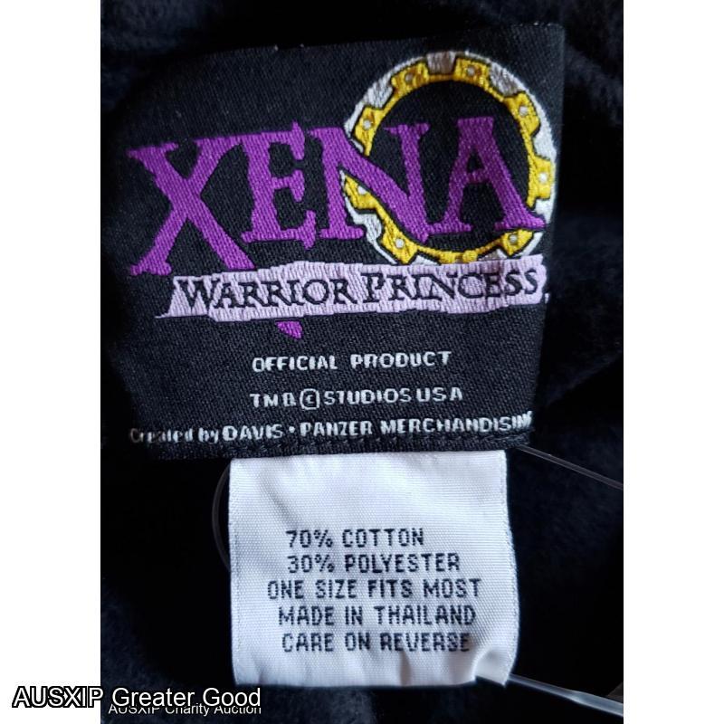 SUPER RARE: Xena Black Set Robe with Xena logo (Davis-Panzer) [Starship] [W]